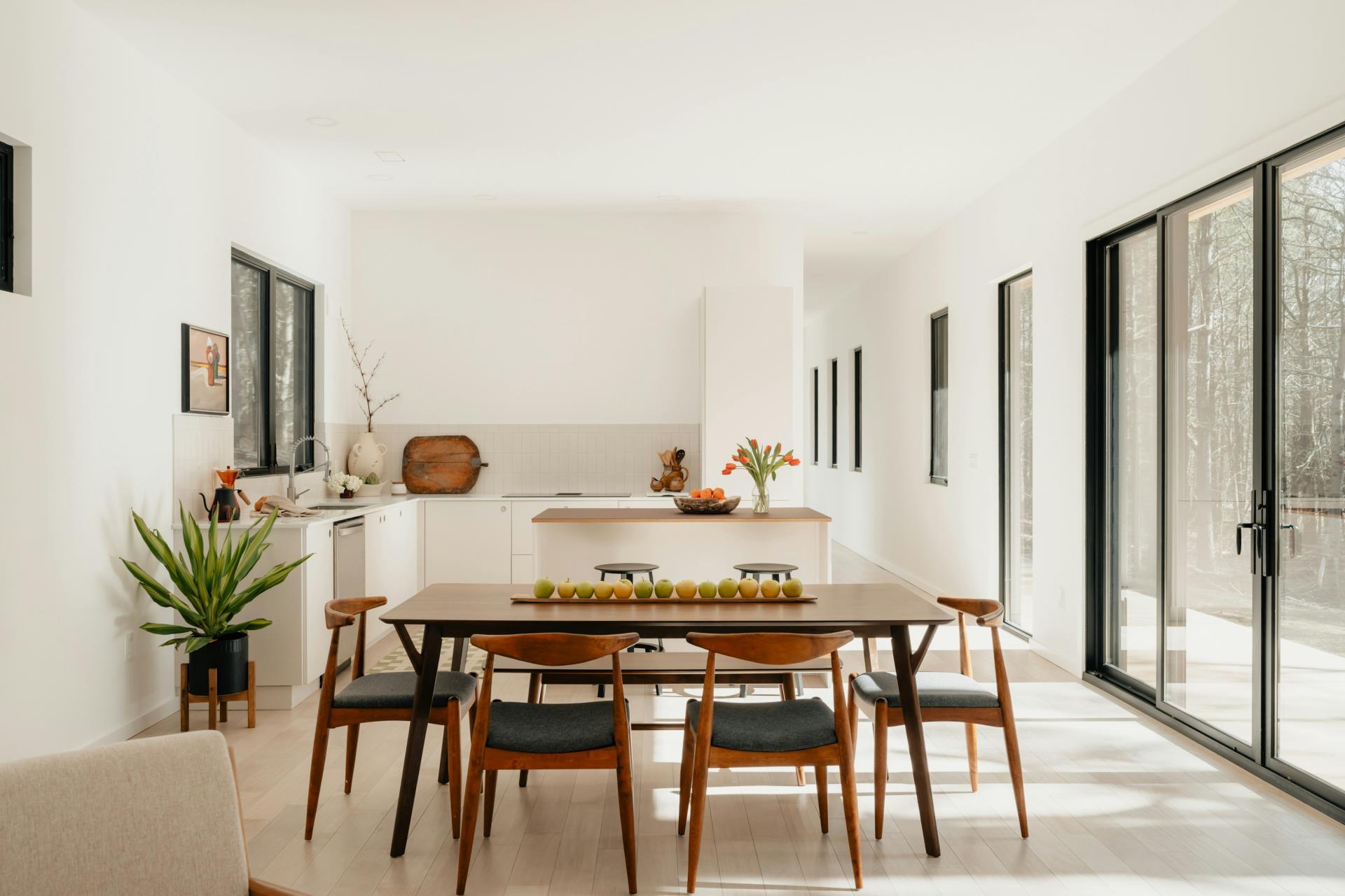 Apartamento T4 em condomínio privado com piscina, jardins e vista mar
